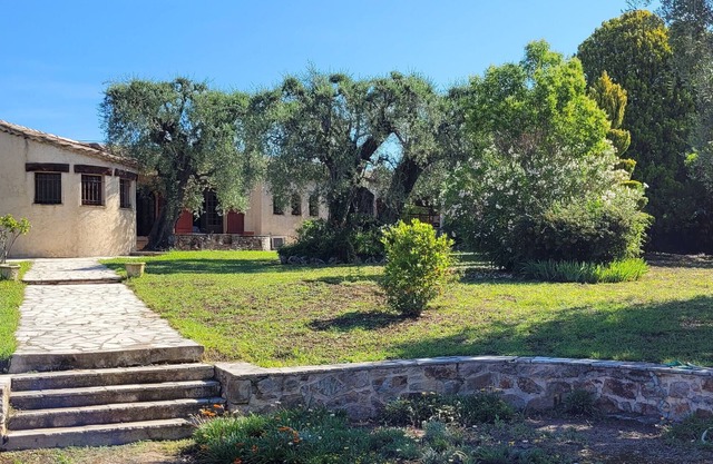 Villa Pégomas, 4 bedrooms, 6 persons