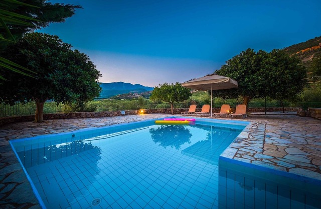 Villa Palataki III - One Bedroom Villa, Sleeps 2