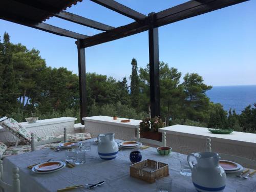 Villa Panoramica a Castro
