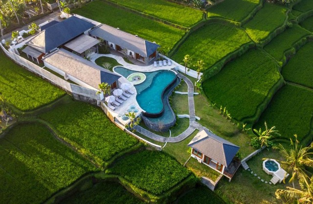 Villa Paradise by BaliSuperHost