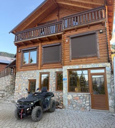 Villa Peak