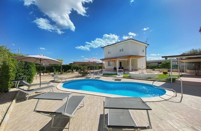 "VILLA PEARL OF SICILY" WITH PRIVATE POOL