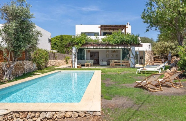 Villa Pepponi MENORCA modern, private pool, AC