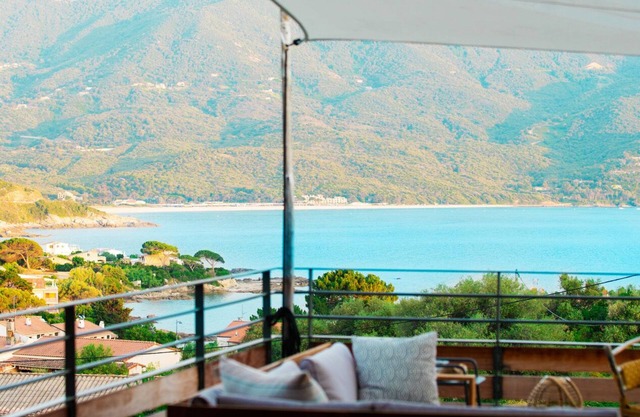Villa perched between sea and maquis, with swimming pool