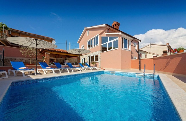 Villa Petra (V5951-K1) - Kastelir