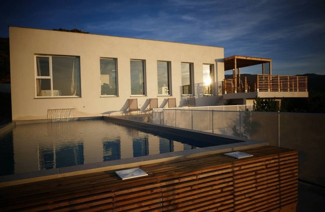 Villa Phi, on the heights of Saint Florent, 10 minutes from the beach