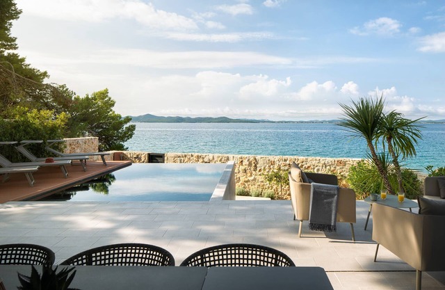 Villa Pinea ZadarVillas