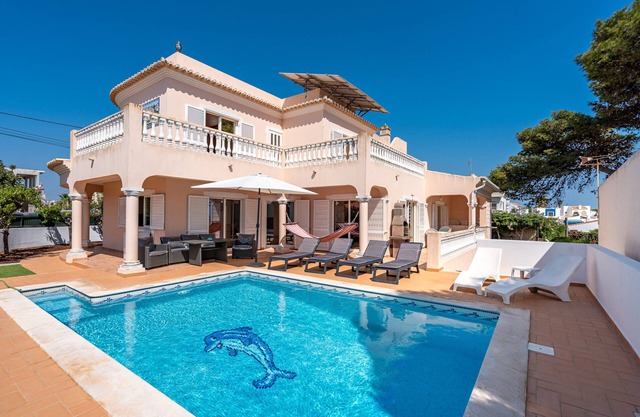 Villa Poiso Da Águia with Sea View
