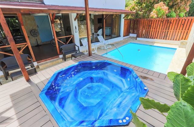 Villa| PrivatePool| Heated Jacuzzi| DailyCleaning