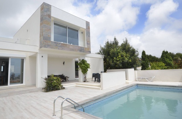 Villa Royale / panoramic views / privacy / infinity pool