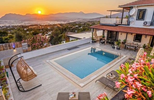 Villa sahin-1 Private villa-Surrounded by Nature, with a Large and Heated Pool
