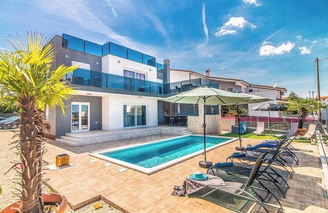 Villa Salt Life - Five Bedroom Villa, Sleeps 10