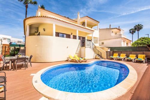 Villa Simoes 