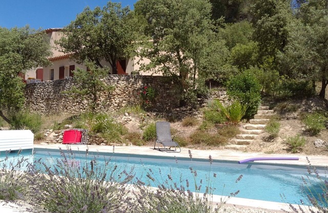 Villa sleeps 8 with superb pool