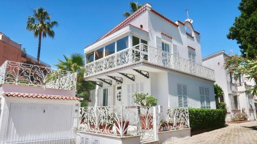 Villa Solaris
