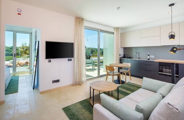Villa Suite 13 - The Vines