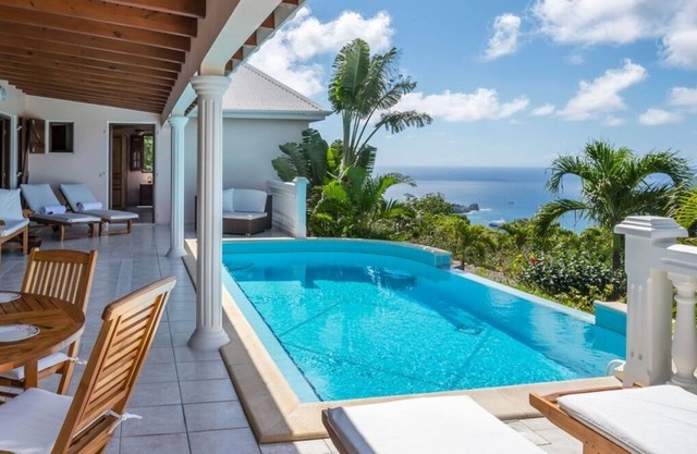 Villa Sunrock Ocean Located Colombier 