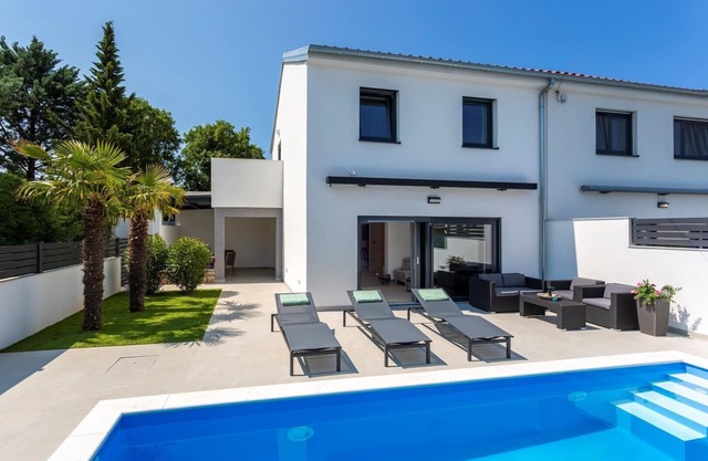 Villa T & k with private pool on Krk