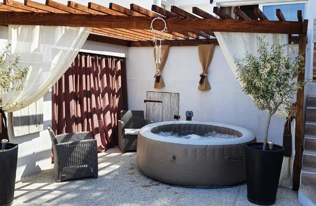 Villa T3 à 10' de Cassis SPA - Jacuzzi