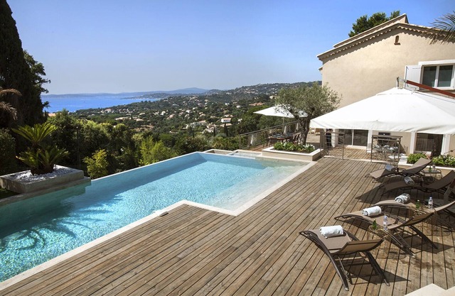 Villa TourterelleLuxurious villa with breathtaking sea views!