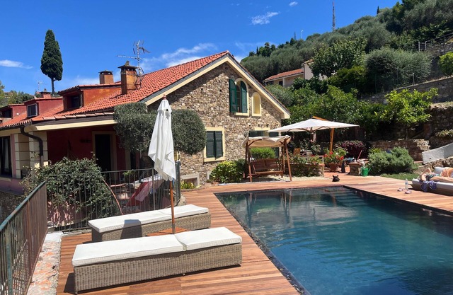 Villa, tradition and design, Riviera Ligure/Costa Azzurra, SPA swimming pool sauna hydro