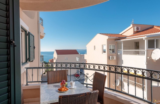Villa Tucepi Apartments