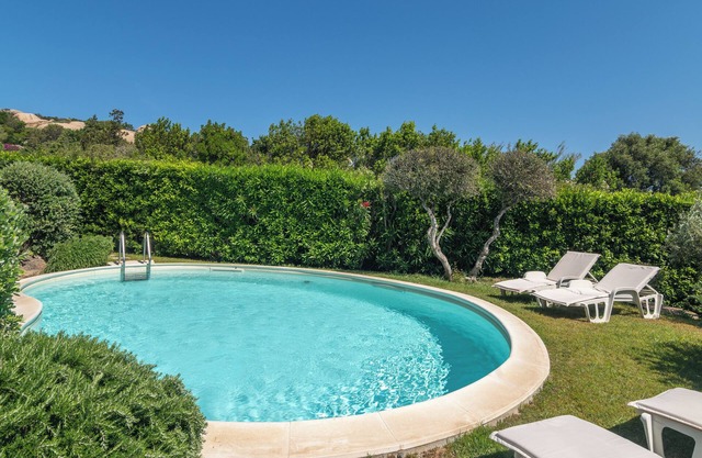 Villa 'Viola Con Piscina E Giardino' with Sea View, Private Pool and Wi-Fi