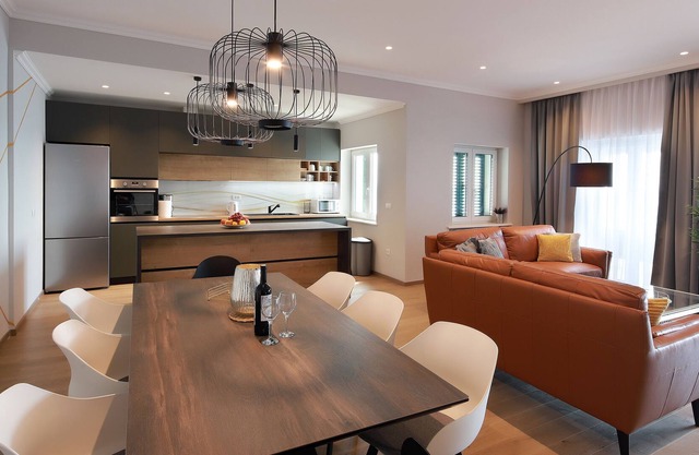 Villa Visum, amazing property on the beach