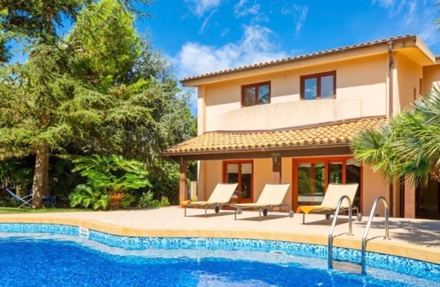 Villa Vittoria with private pool