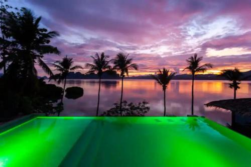 Villa with a pool and sea view in Nido, Philippines
