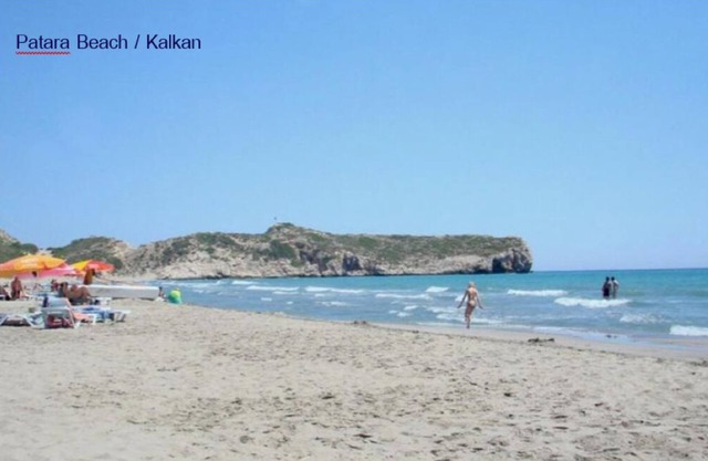 Villa with pool - centrally located
