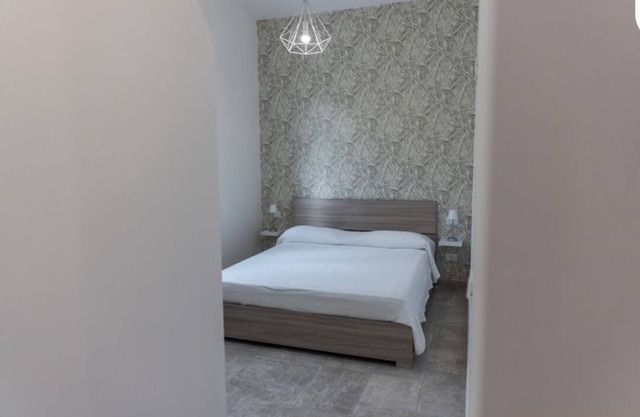 Villa with pool in the Sicilian countryside a few kilometers from the sea.