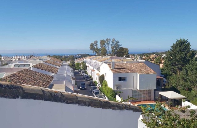 Villa with pool La Palmera