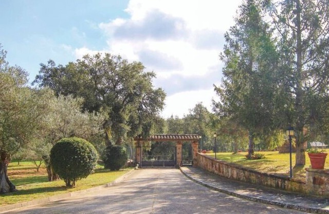 Villa with private pool and garden in Calonge