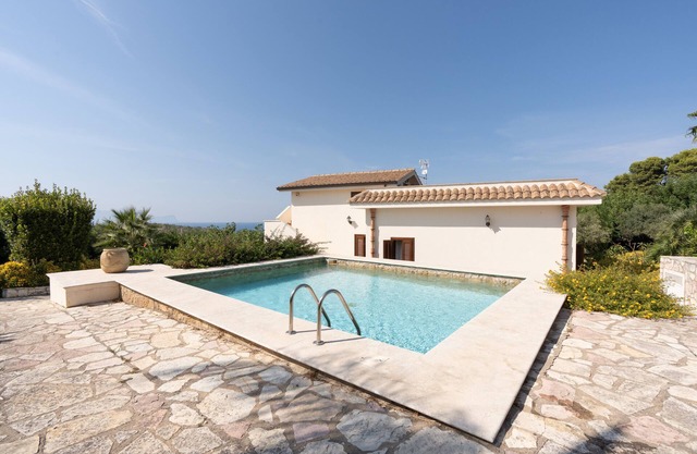 Villa 'Zagara' with Pool, Garden, Terrace & Wi-Fi
