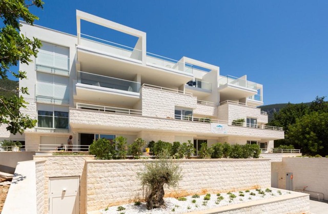 Villa Zoe Suites