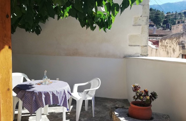 Village house, Vafes, Apokoronas, Chania for 2