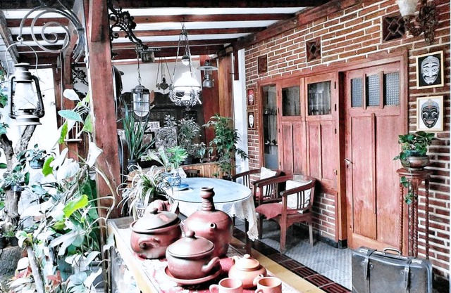 Villas in batu indonesia