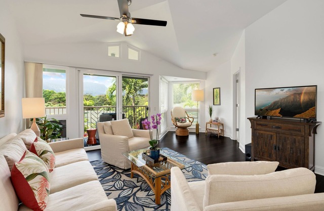Villas of Kamalii #27, Luxury Updated, Princeville Condo, Views, A/C