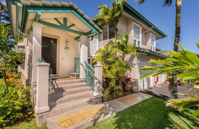 Villas On The Prince 29, Golf course & Magnificent mountain views.