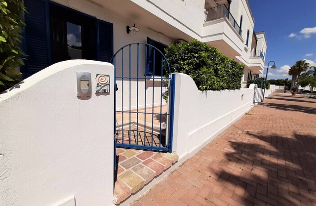 VILLETTA B1-15 INDEPENDENT - CHIUSURELLE VILLAGE(Torre Lapillo)