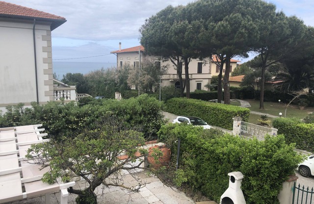 Villetta Caletta - Mt. 30 dal mare con quattro camere