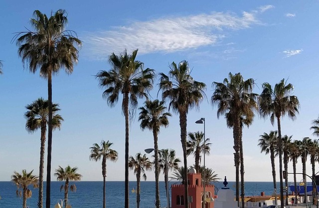 VIVE BENALMÁDENA COSTAMAR Front Line Beach Apartment