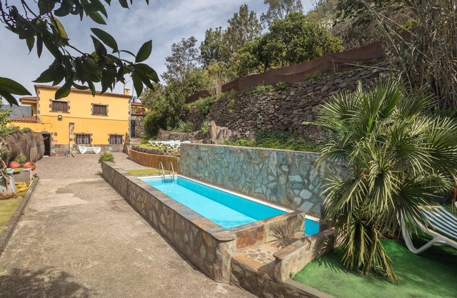 Vivelorural Casa Besan, piscina y naturaleza