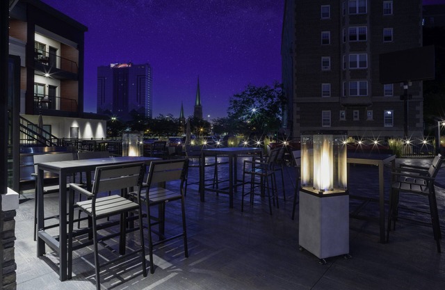 voco Niagara Falls - The Cadence by IHG