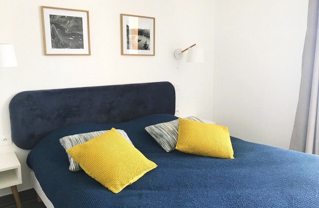 Vue magnifique de la mer ! Appartement cosy et ensoleillé avec accès piscine