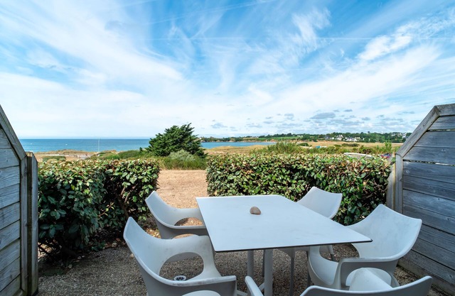 Vue sur Mer | Apt Confortable + Terrasse Privée
