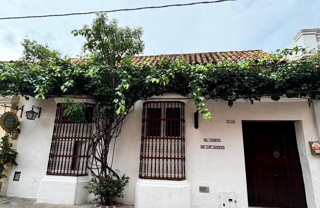 w* |Marvelous 3BR House with pool in Cartagena