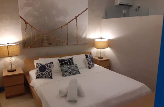 Waking distance - Near Beach, Rest & Night Life!