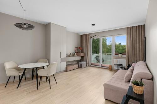 Walerego Sławka Harmony Apartment by BookingHost